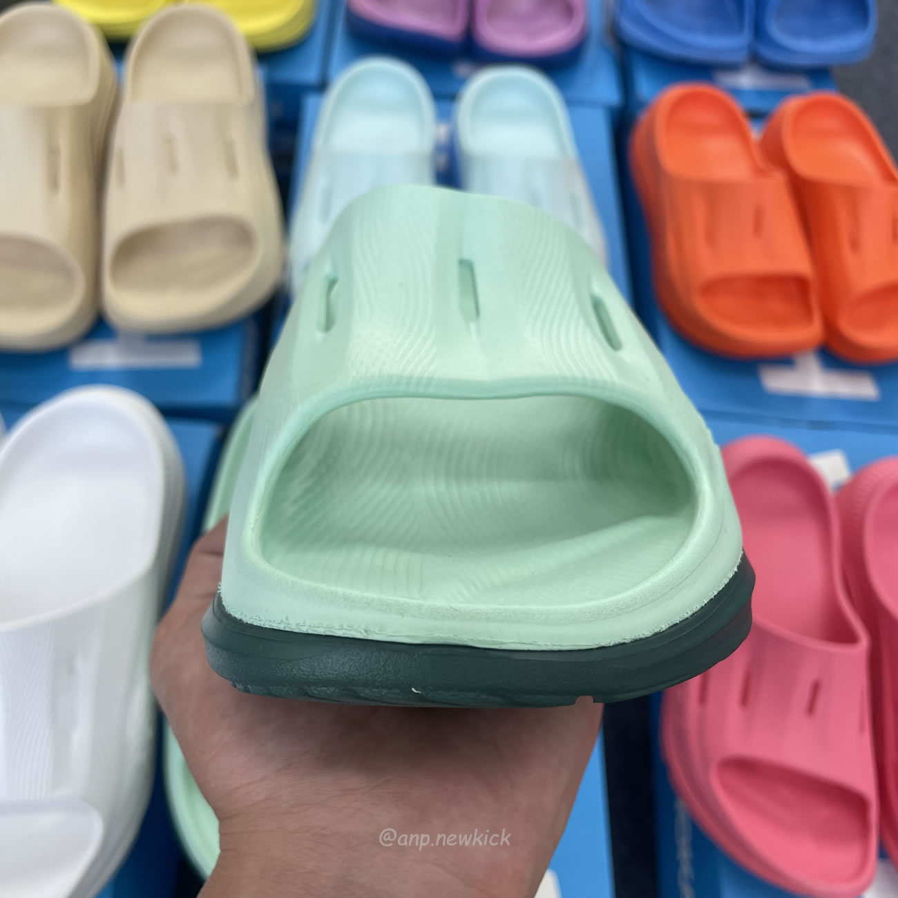 Hoka One One Ora Recovery Slide 3 (18) - www.newkick.vip